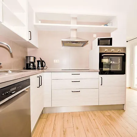 Lägenhet Luxury Mondo-4 By Interhome